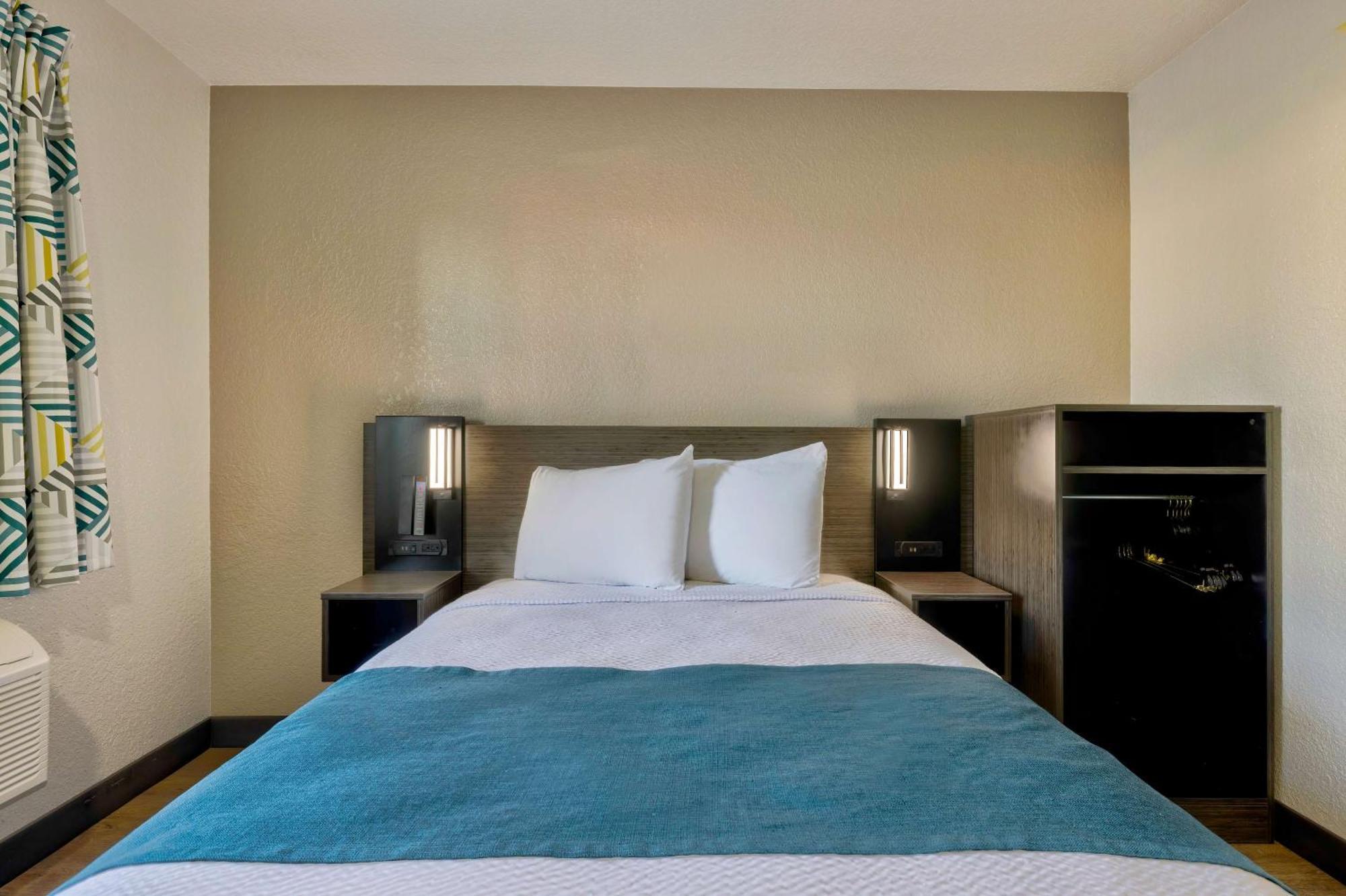 Motel 6-Anaheim, Ca - Fullerton East Екстер'єр фото