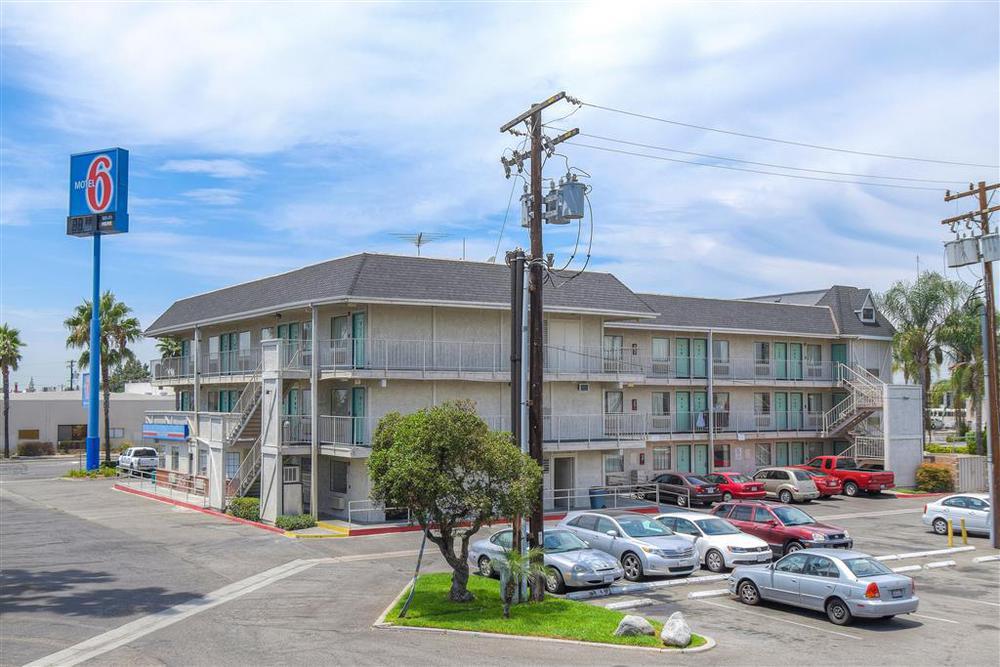 Motel 6-Anaheim, Ca - Fullerton East Екстер'єр фото